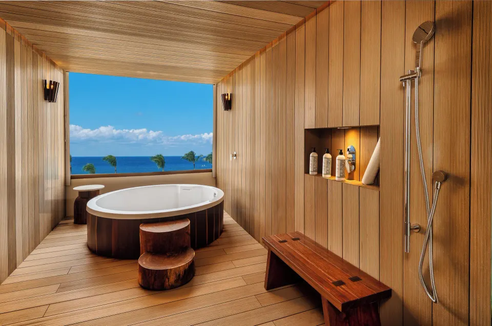 Private suite spa bath with round tub and ocean view at InterContinental Presidente Cozumel Resort Spa