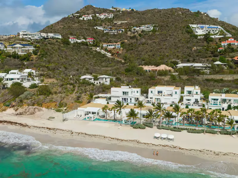 Gibb S Bay Beach 5 Min Drive