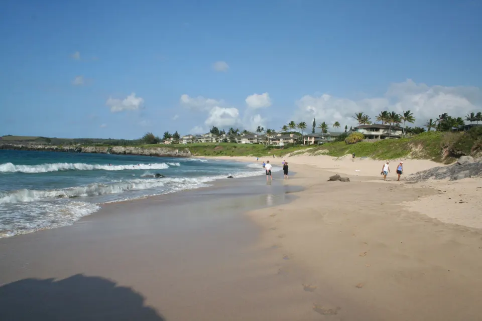 Oneloa Bay