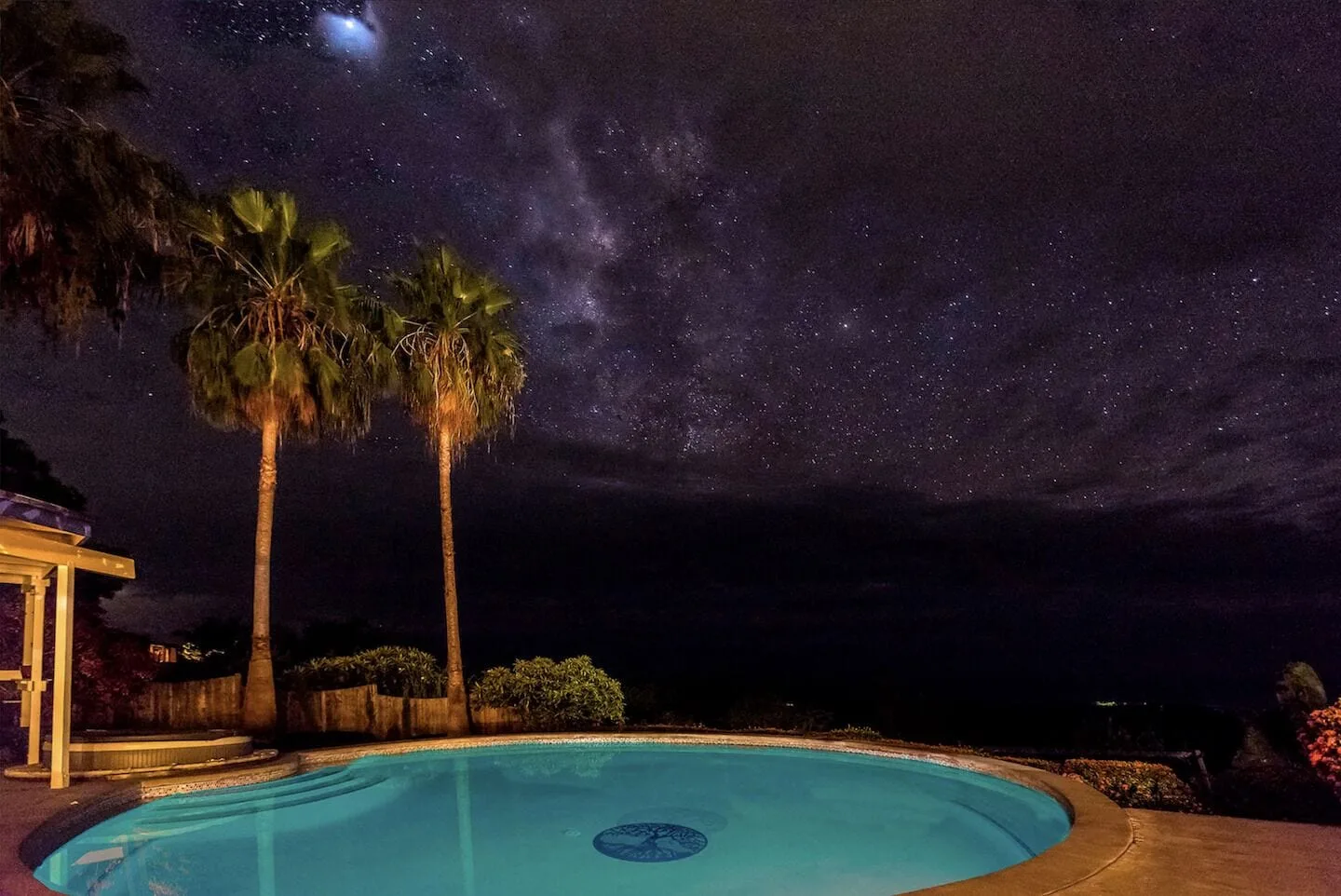 Luana Nai'a Inn intimate Kona inn with relaxed lodging and tropical island setting