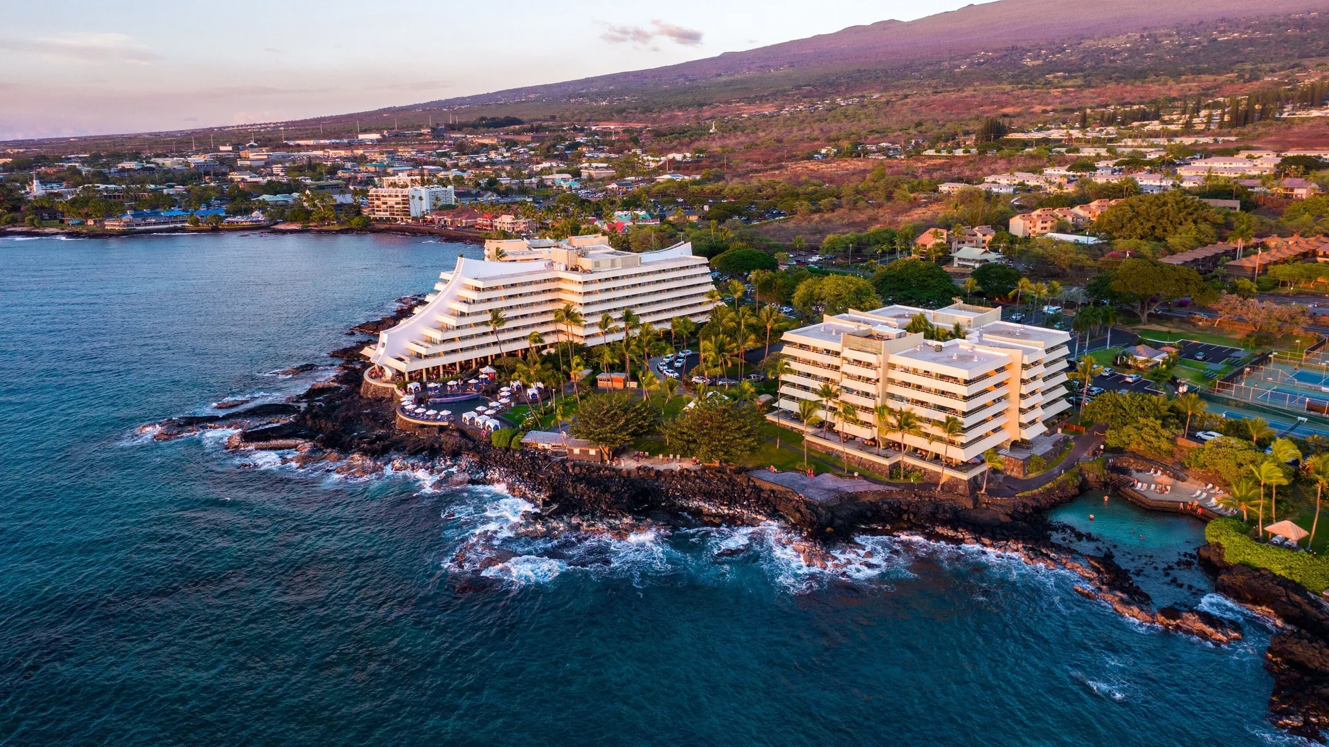 Royal Kona Resort oceanfront Kailua-Kona hotel with lagoon setting and village access