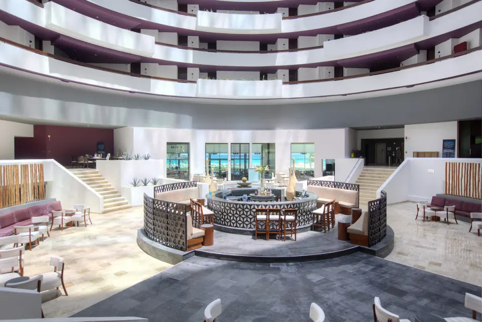 Altitude Grand Suite Official 5