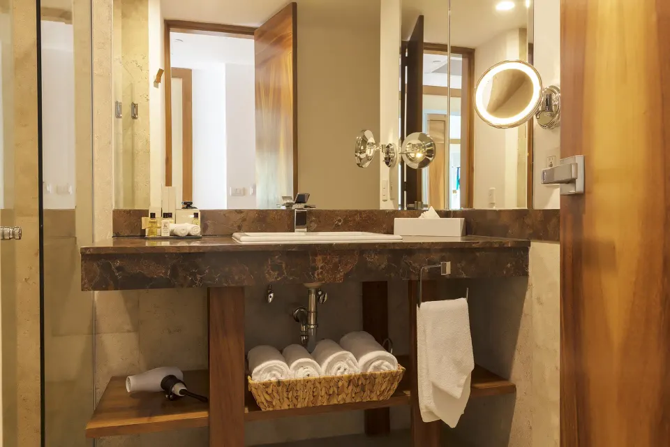 Bathroom vanity in a Junior Suite Pool View Doble at Krystal Grand Nuevo Vallarta.