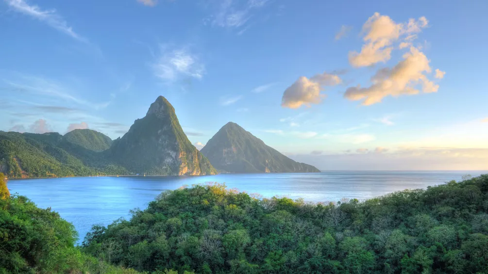 Windward Islands 1 Min Walk