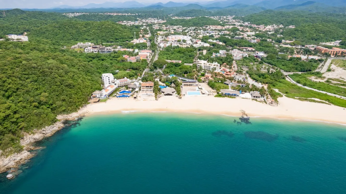 Chahue Bay 5 Min Drive
