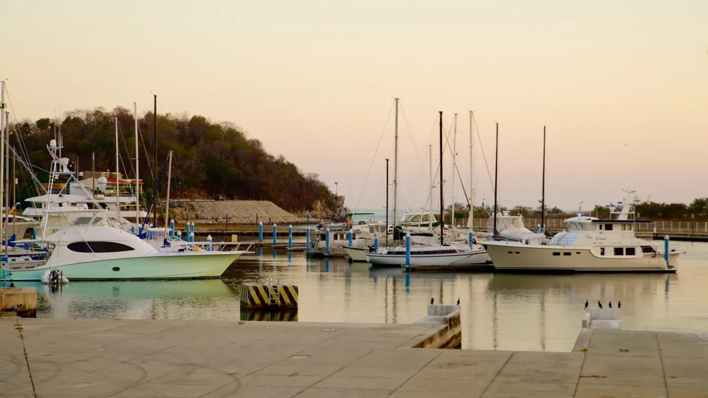 Marina Chahue 5 Min Drive