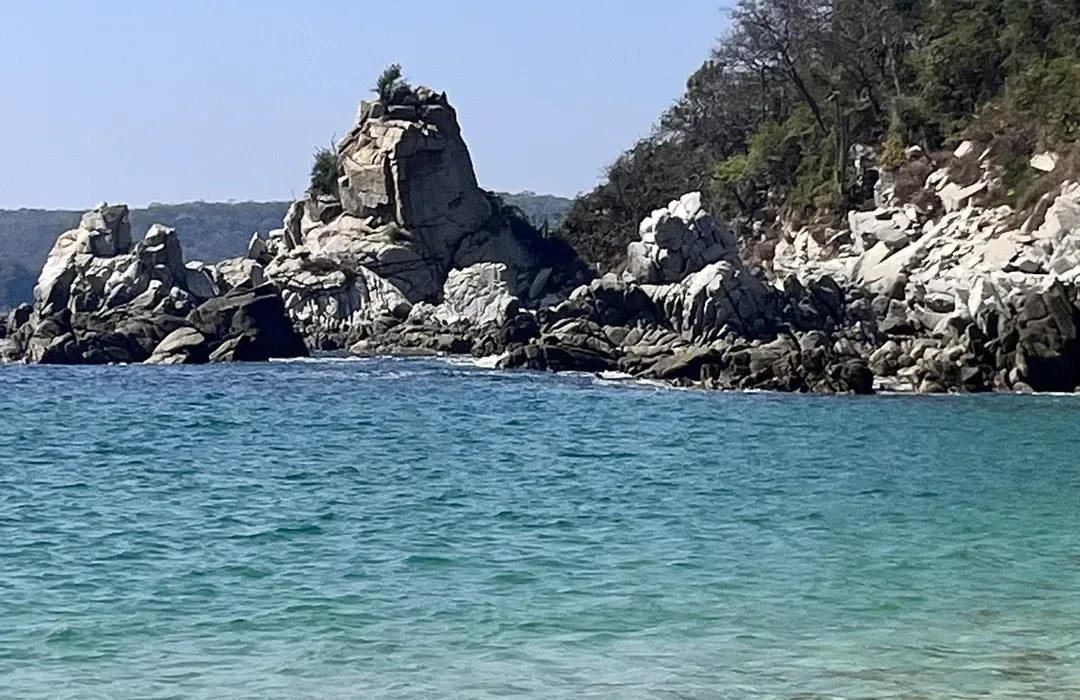 Playa El Tejon 5 Min Drive