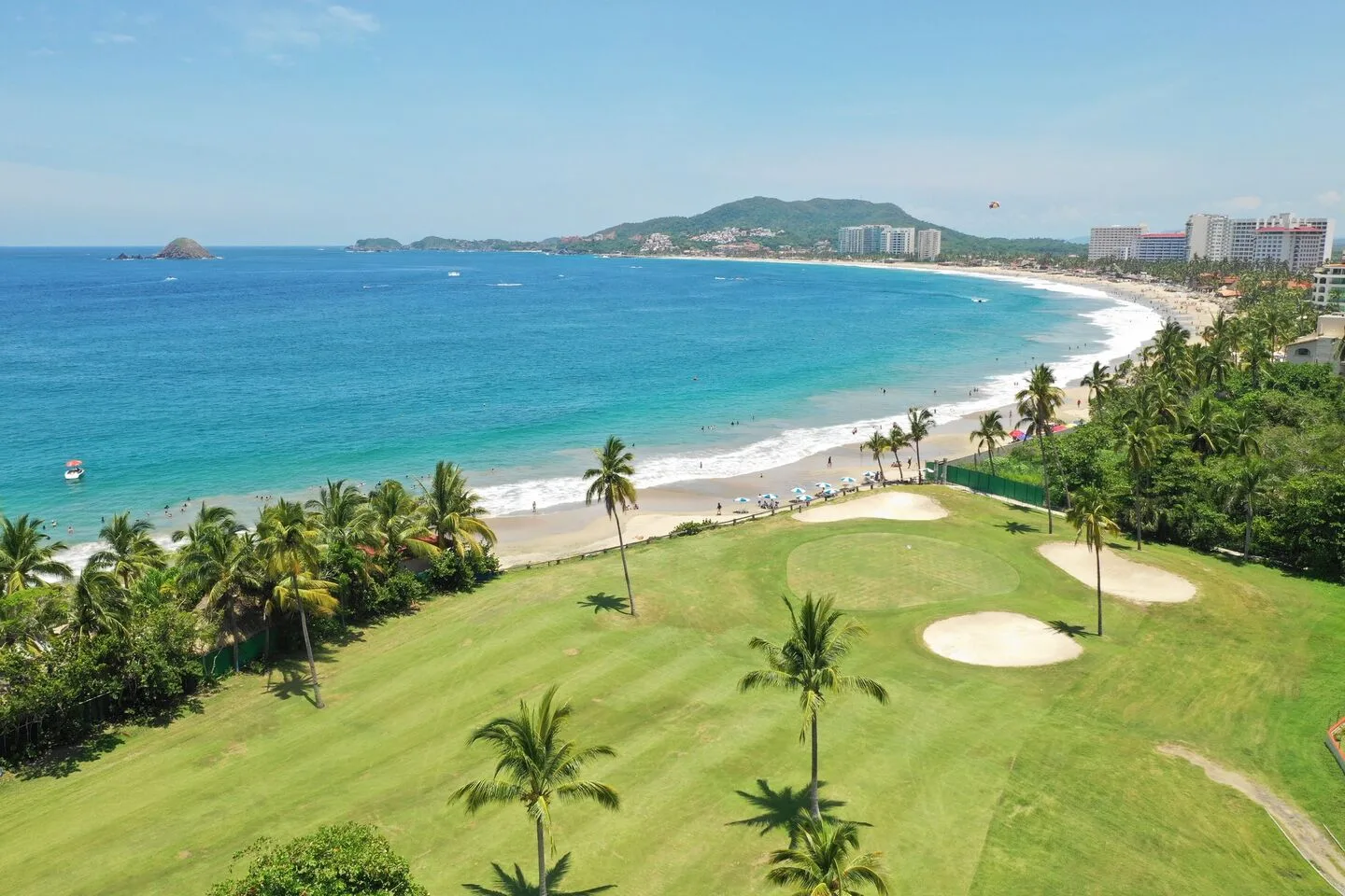 Ixtapa Golf Course 5 Min Drive