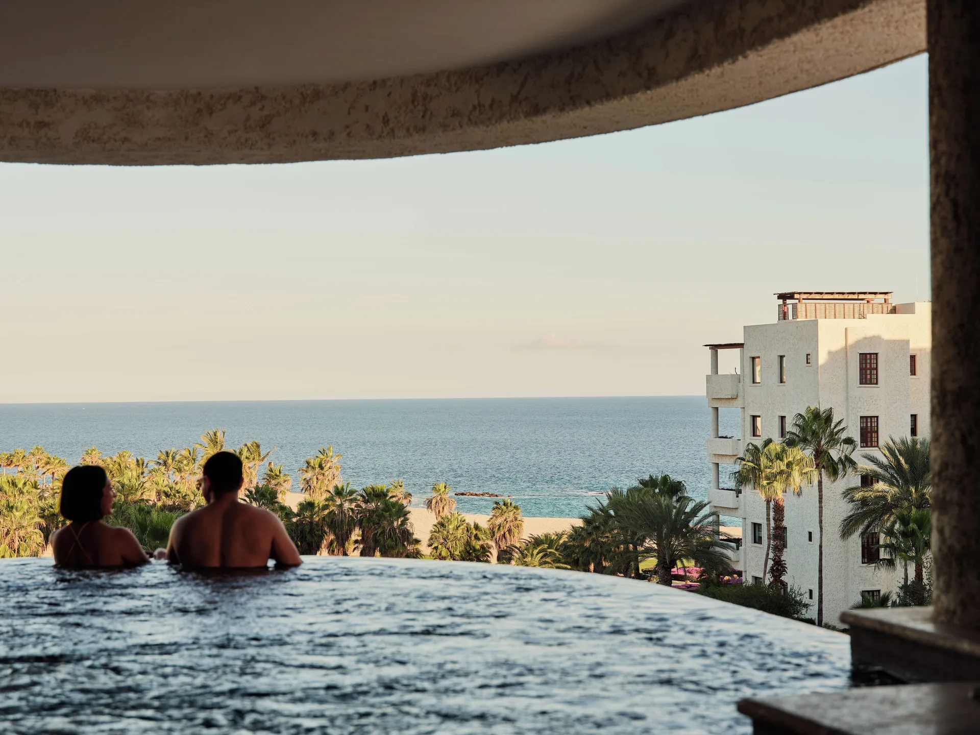 Infinity-edge terrace pool with ocean view at Las Ventanas al Paraiso.