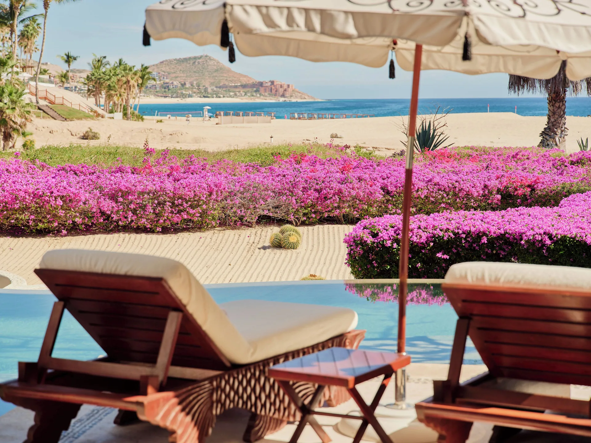 Two-Bedroom Beachfront Signature Villa pool and loungers at Las Ventanas al Paraiso with direct beach access and Sea of Cortez views.