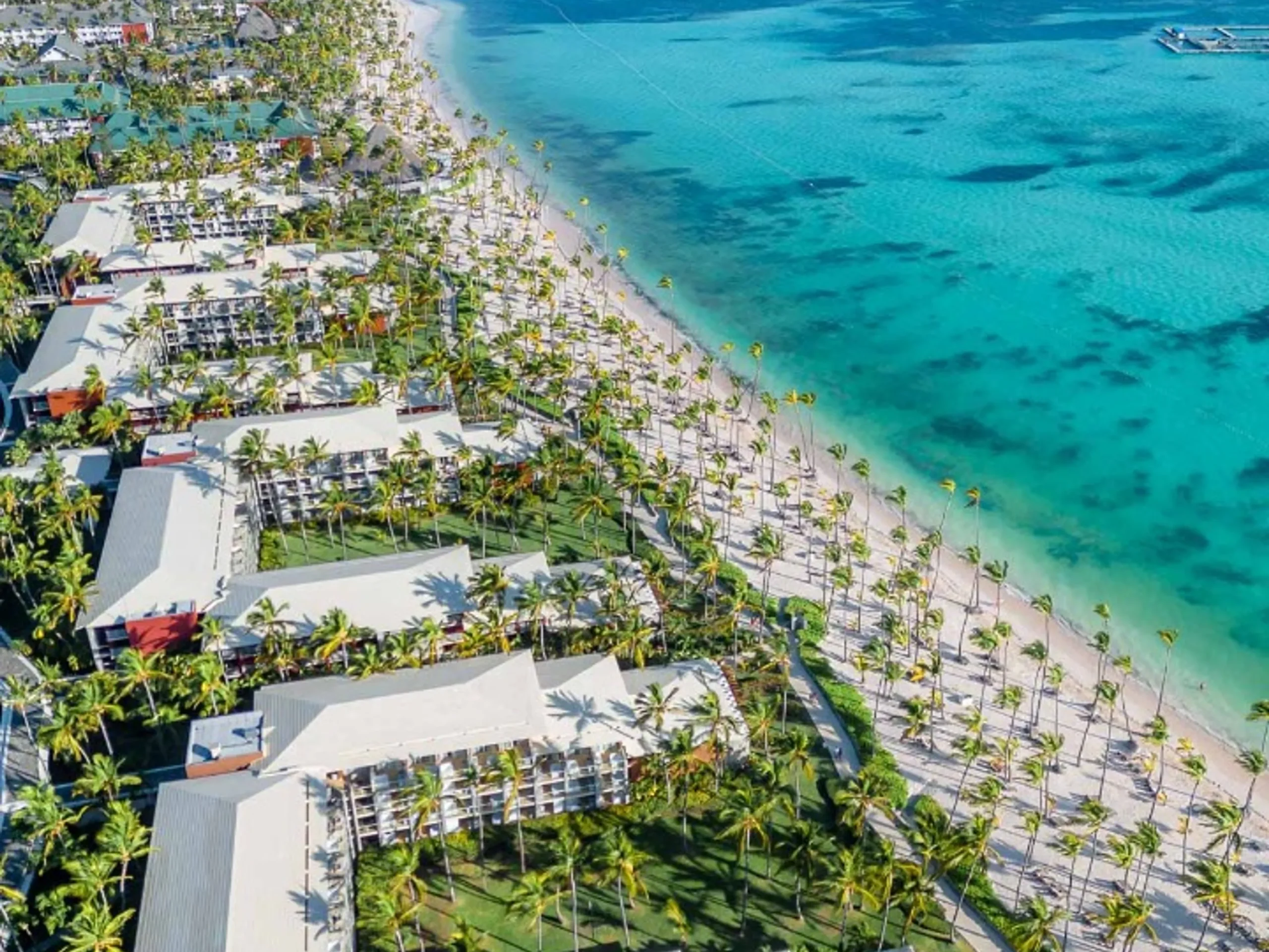 Barceló Bávaro Palace family-friendly all-inclusive mega-resort with expansive pools, water park, and beachfront in Bávaro Beach, Punta Cana.