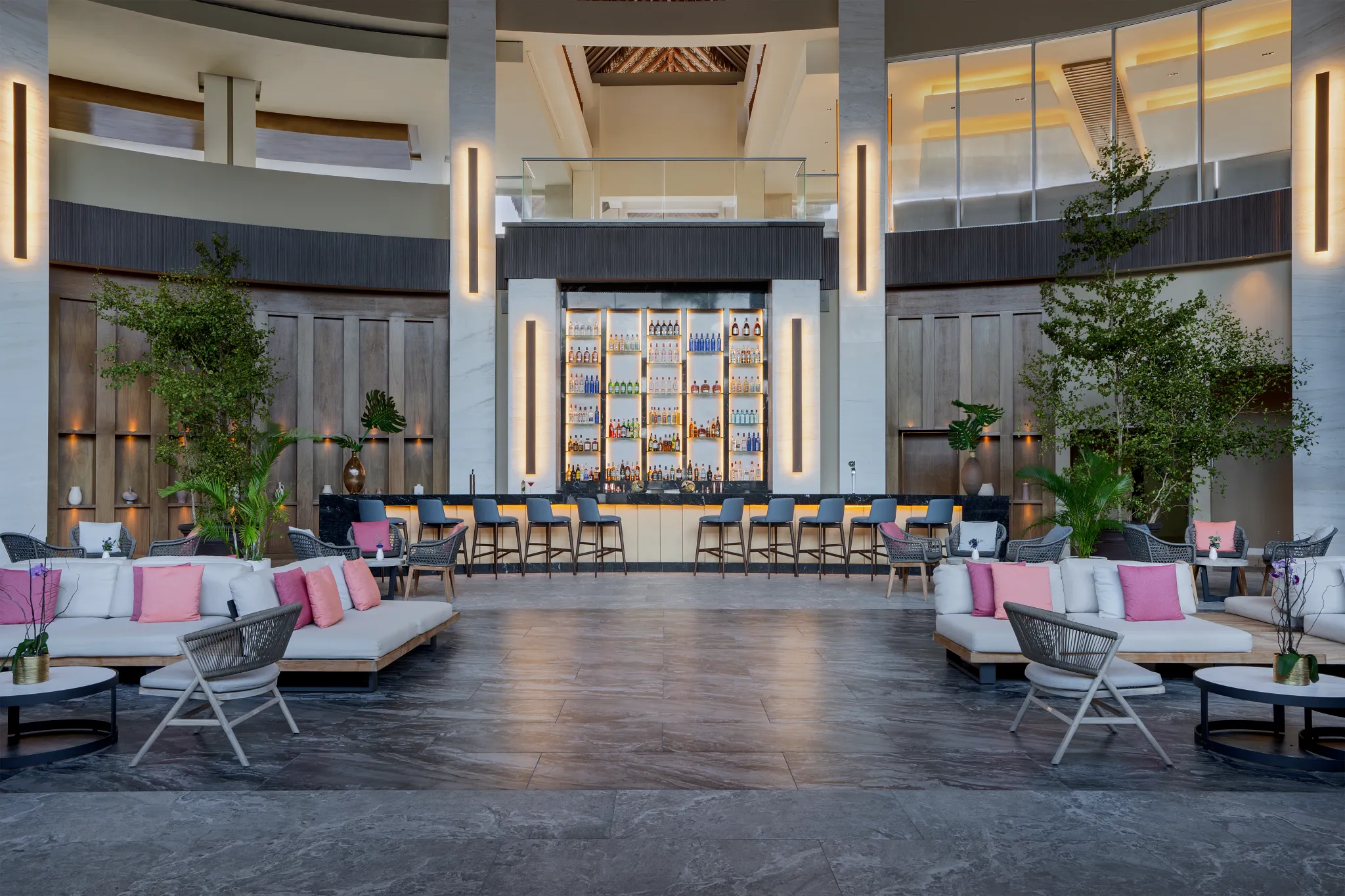 Wink lobby cocktail bar at Breathless Punta Cana offering craft cocktails and a stylish atmosphere