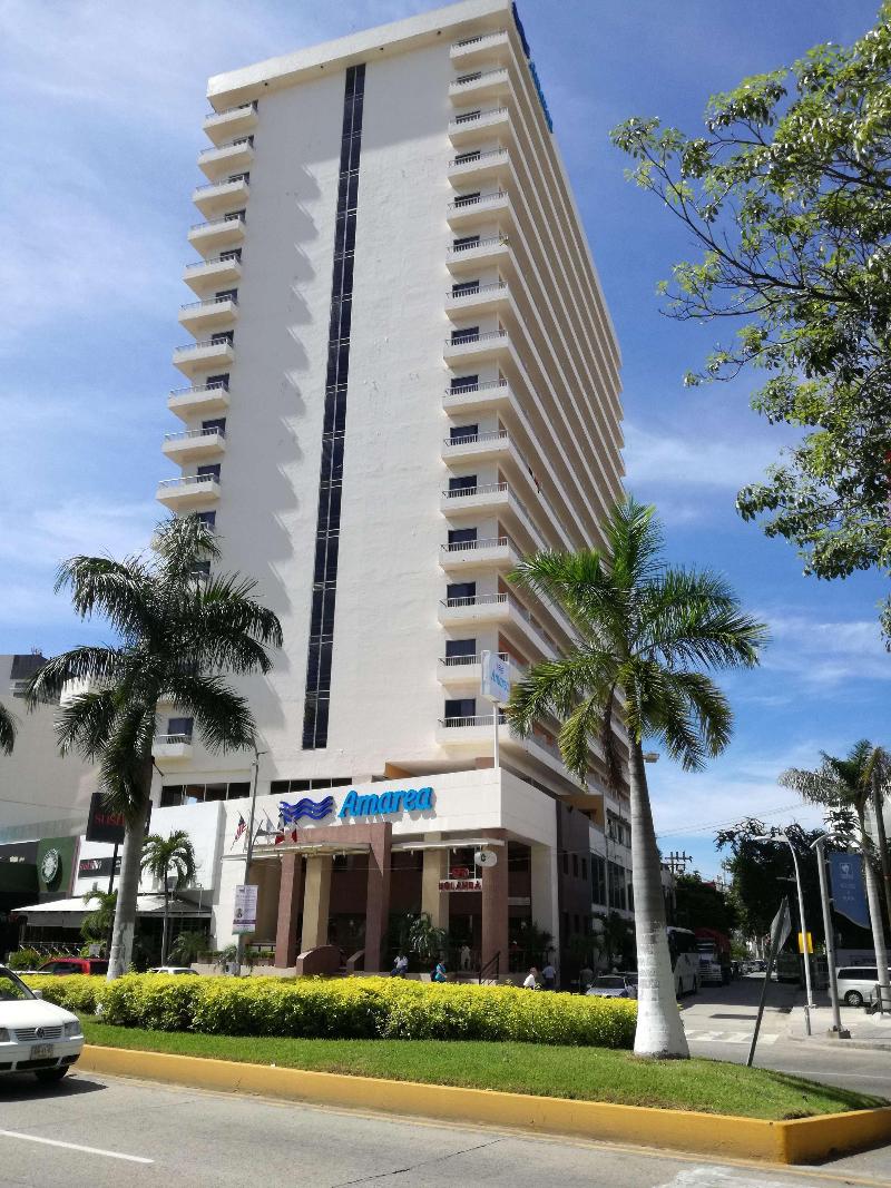 Hotel Casa Inn Acapulco budget-friendly hotel near Acapulco beaches with basic amenities and affordable rooms.