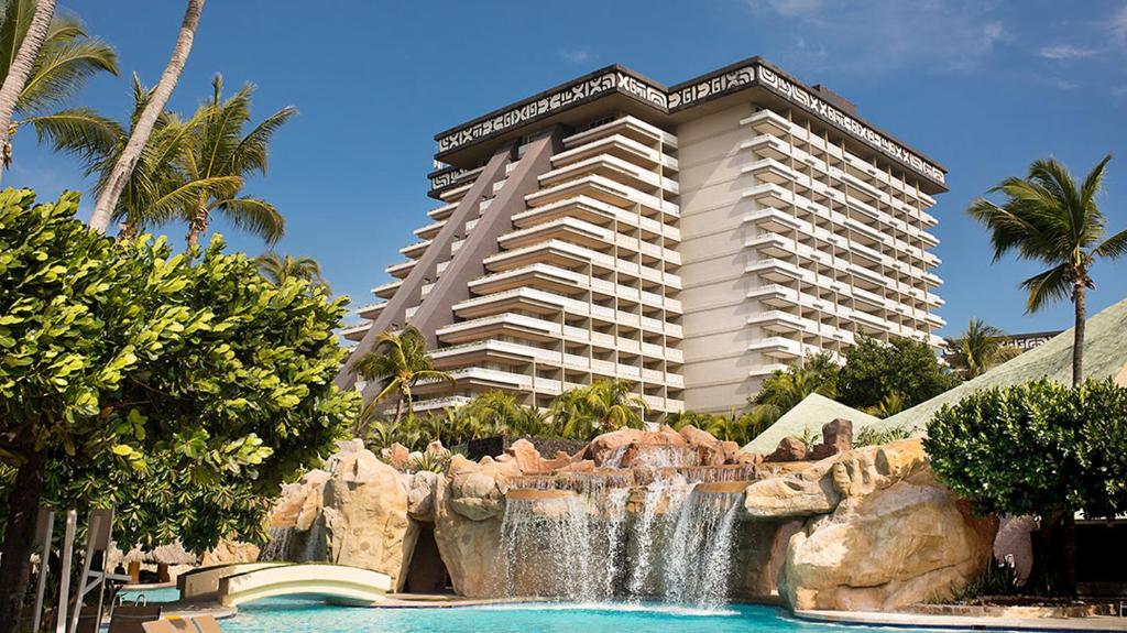 Princess Mundo Imperial Acapulco large-scale resort with multiple pools, beach access, and entertainment options on Revolcadero Beach.