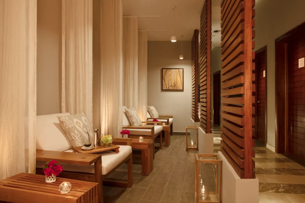 Peaceful spa relaxation lounge with private seating at Dreams Dominicus La Romana.