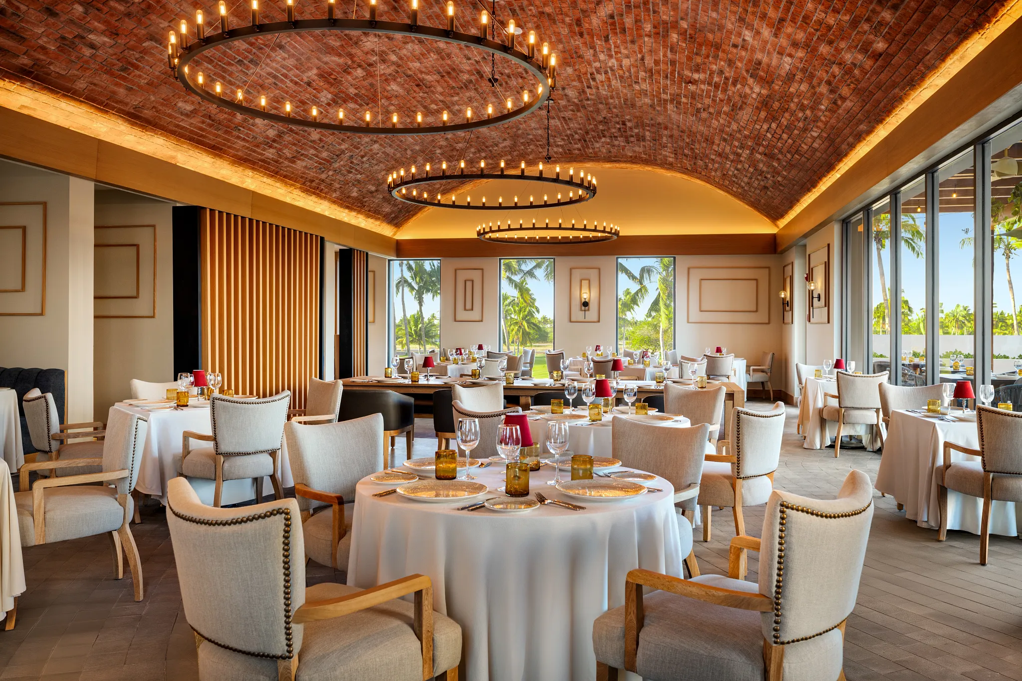 Portofino Italian restaurant at Dreams Estrella del Mar Mazatlan featuring elegant dining room with vaulted brick ceiling and Tuscan-inspired décor.