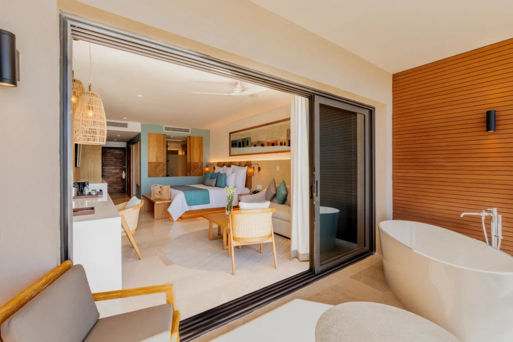Preferred Club Premium Ocean Front terrace with outdoor soaking tub at Dreams Estrella del Mar Mazatlan.