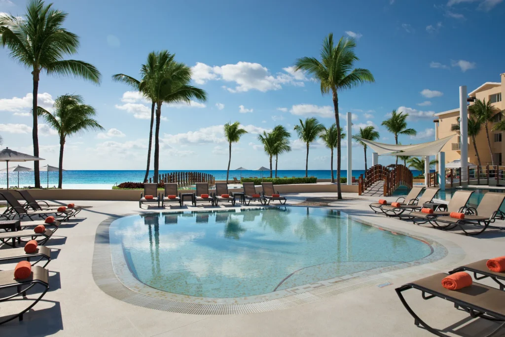 Kids splash pool area at Dreams Jade Resort & Spa in Puerto Morelos.