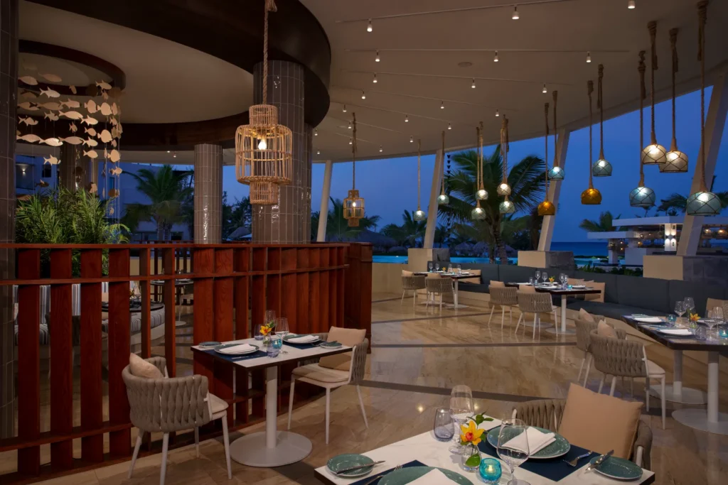Oceana restaurant at Dreams Macao Beach Punta Cana featuring elegant seafood dining, ocean-inspired décor, and beachfront ambiance.
