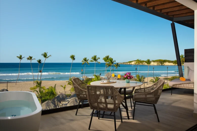 Preferred Club Master Suite Rooftop terrace with oceanfront views at Dreams Macao Beach Punta Cana.