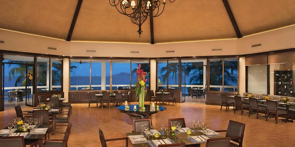 Oceana Restaurant oceanview reception setup at Dreams Playa Bonita Panama