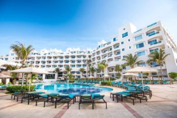 Wyndham Alltra Cancun all-inclusive resort in Cancun's Hotel Zone with beachfront pools and family-friendly amenities.