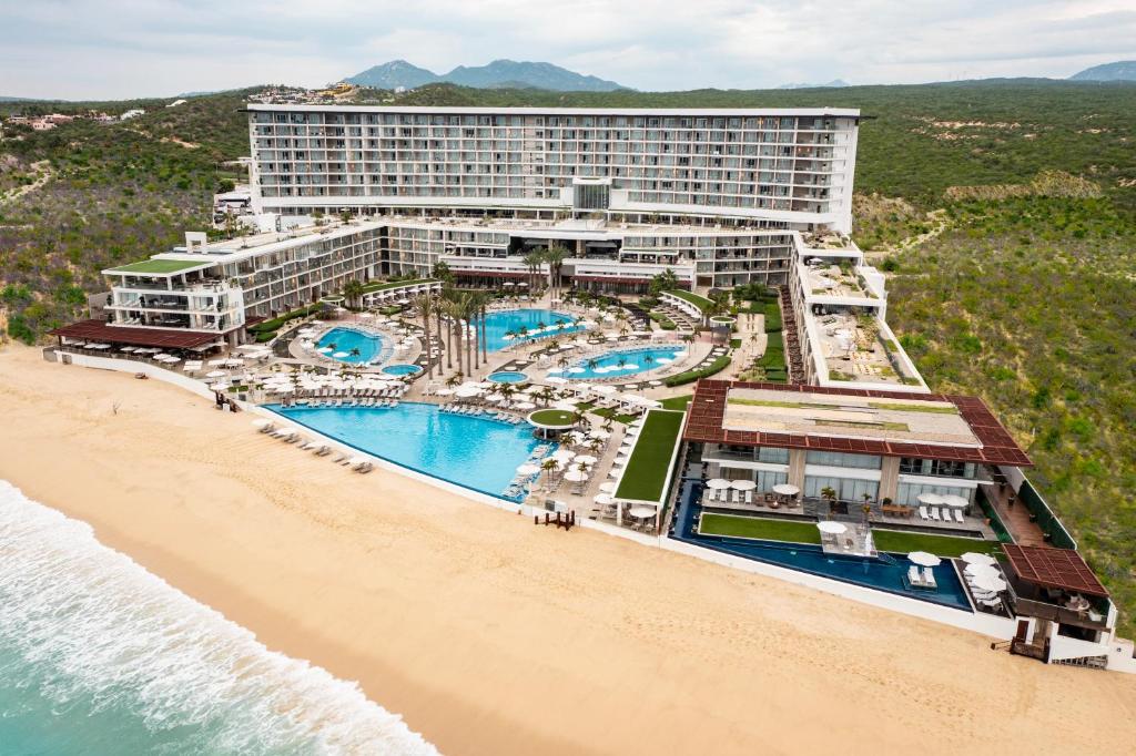 Le Blanc Spa Resort Los Cabos adults-only luxury all-inclusive with infinity pools and oceanfront views.