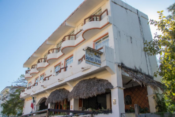 Hotel Santa Cruz Huatulco budget-friendly hotel near Santa Cruz Bay with basic amenities and central location in Huatulco, Mexico.