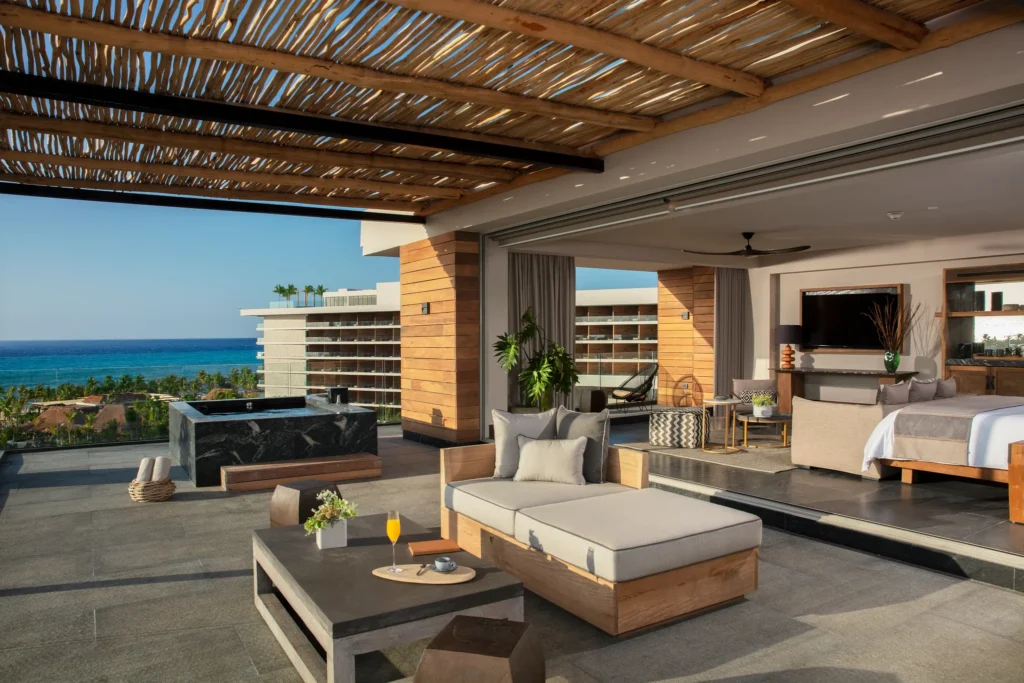 Preferred Club Ocean View Paramount Suite terrace with outdoor soaking tub at Secrets Moxché Playa del Carmen.