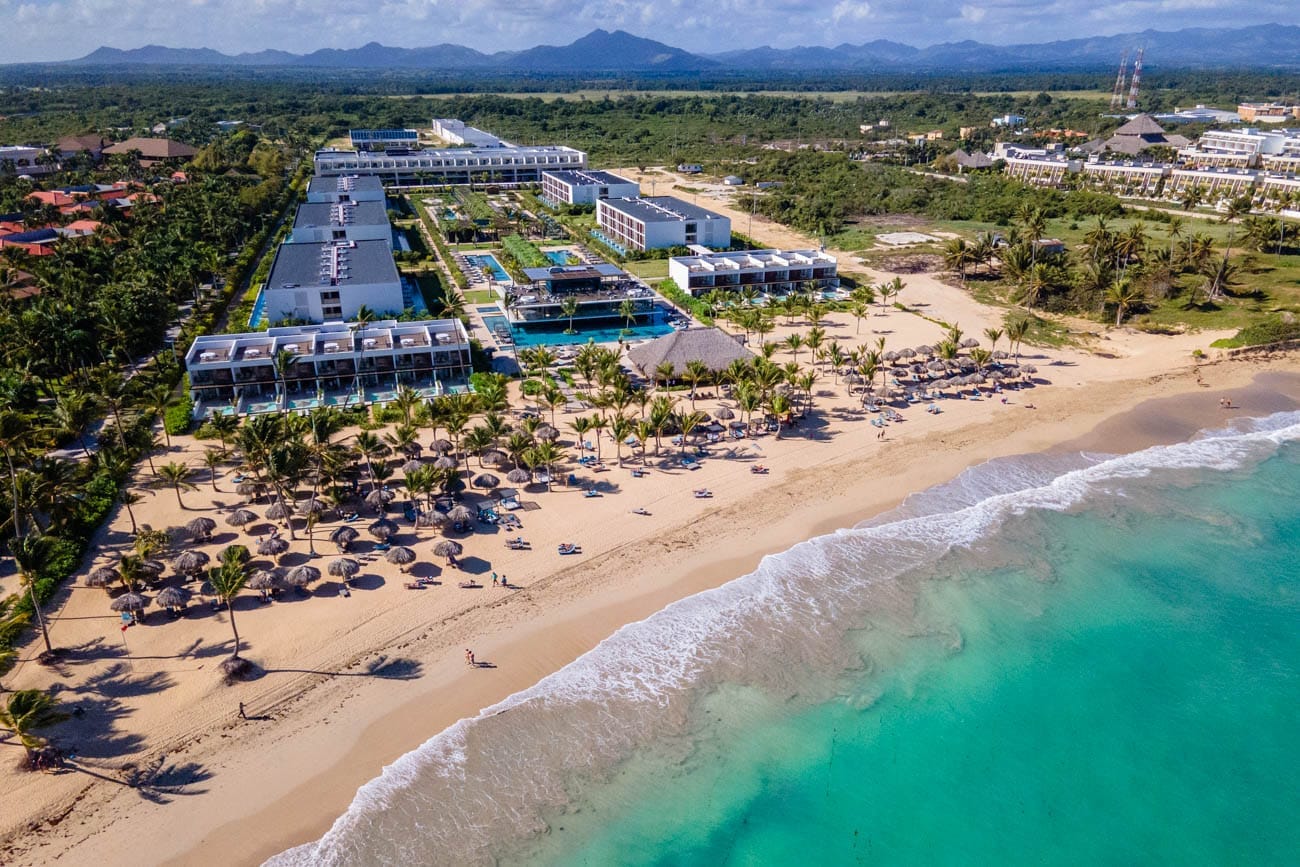 Live Aqua Beach Resort Punta Cana adults-only all-inclusive with modern design, beachfront infinity pools, and upscale wellness amenities.