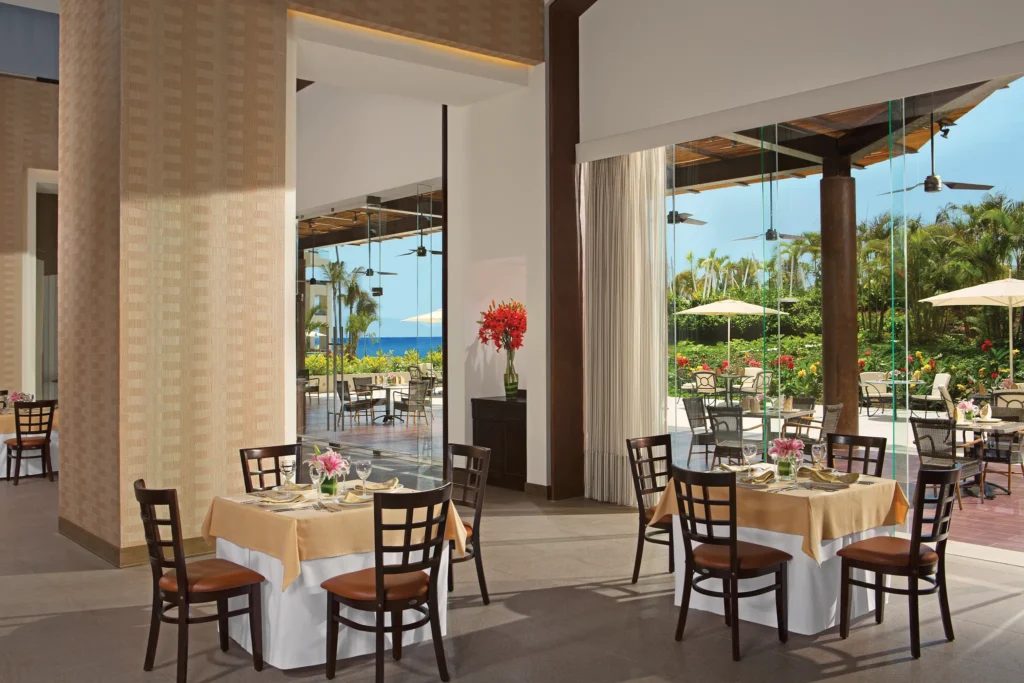 Market Café buffet restaurant at Secrets Vallarta Bay Puerto Vallarta featuring international cuisine stations and a bright, casual dining atmosphere.