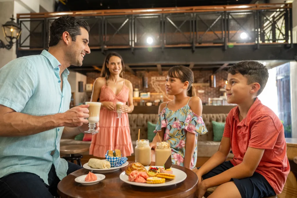 Café Mexico at Sunscape Cancun Resort & Spa featuring authentic Mexican décor, cozy dining tables, and a vibrant casual atmosphere.