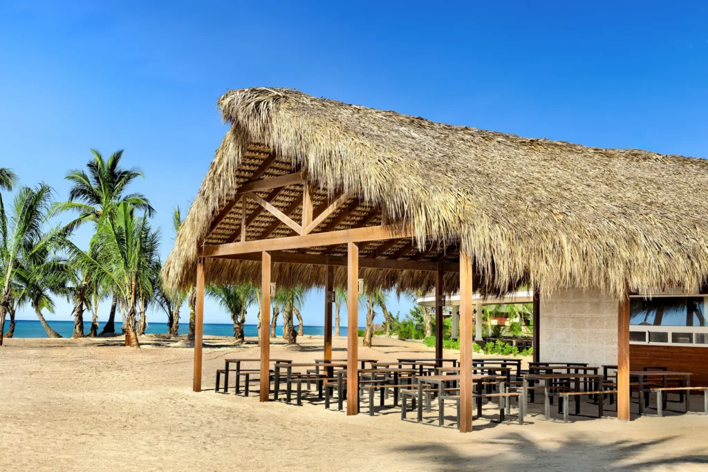 Sunny Side café at Sunscape Dominicus La Romana featuring casual breakfast dining, light bites, and a bright, relaxed atmosphere.
