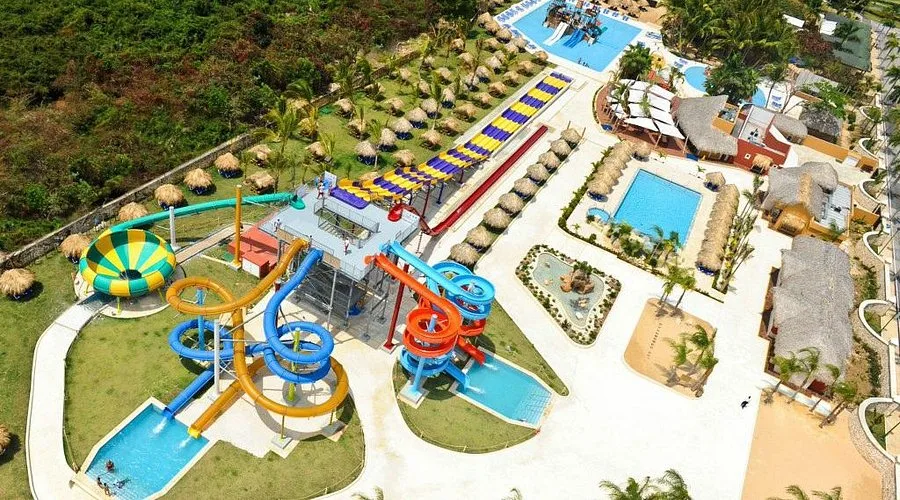 Sirenis Aquagames Water Park 5 Min Drive
