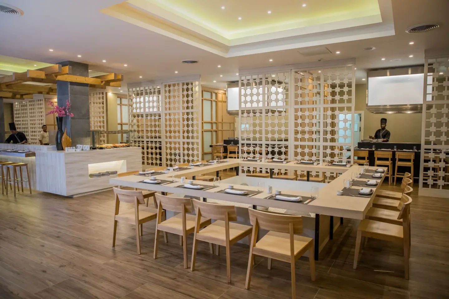 Teppanyaki-style dining room with U-shaped table at Majestic Elegance Punta Cana.
