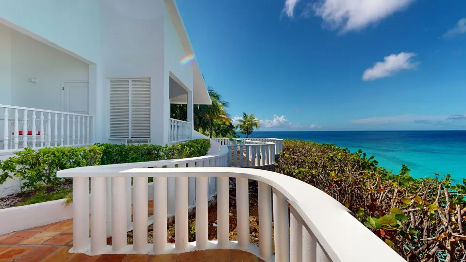 Oceanfront Two Bedroom Suites Official 4