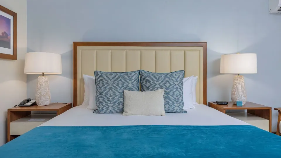 Deluxe Ocean Front Room Official 2