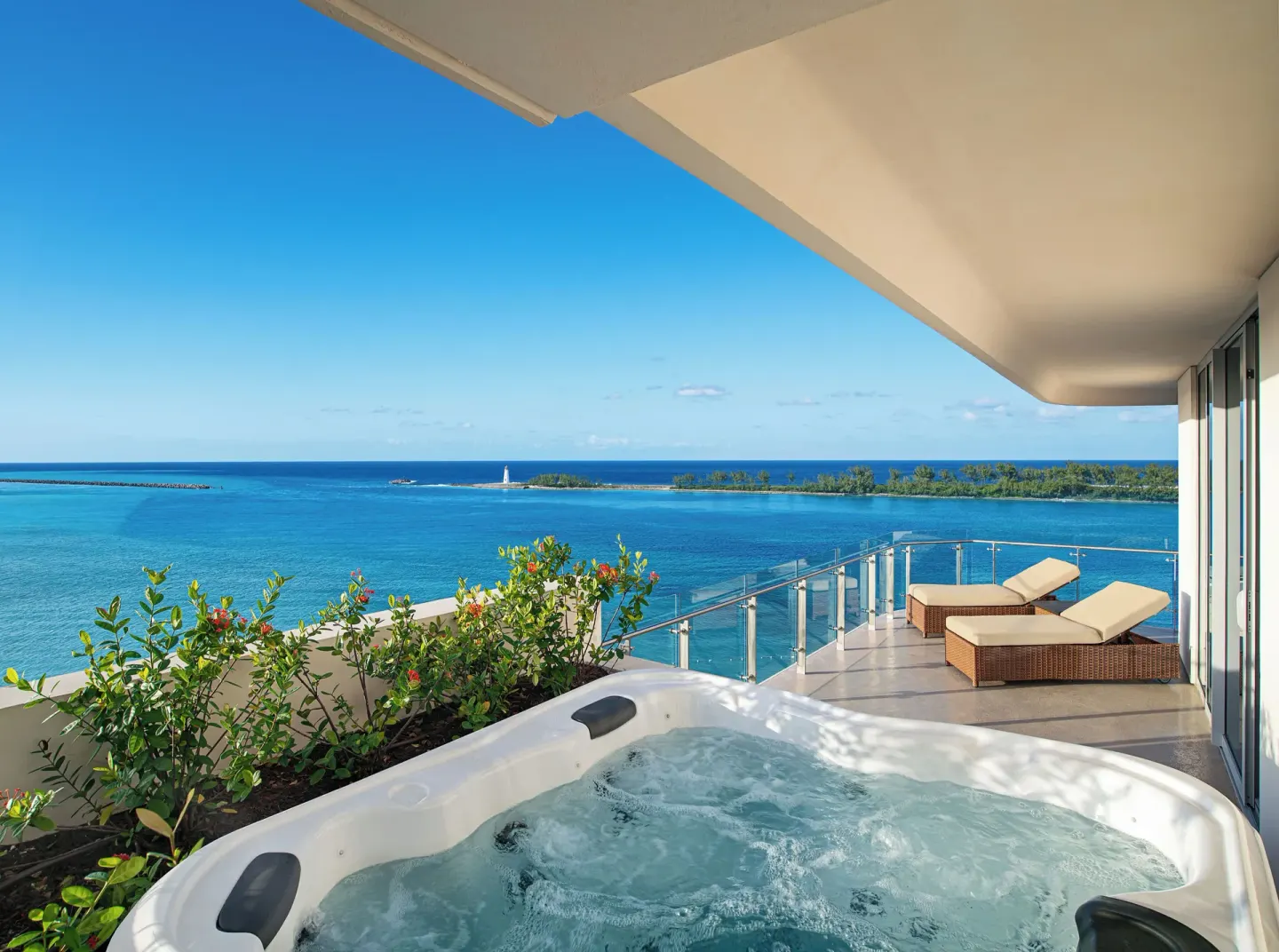 Balcony hot tub with ocean view at Margaritaville Beach Resort - Nassau.