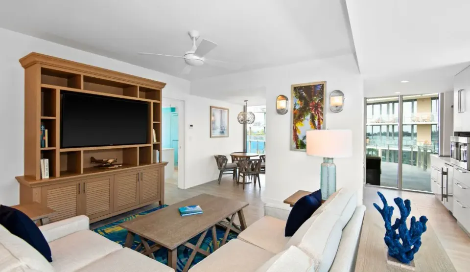 Marina Suite One Bedroom Official 3