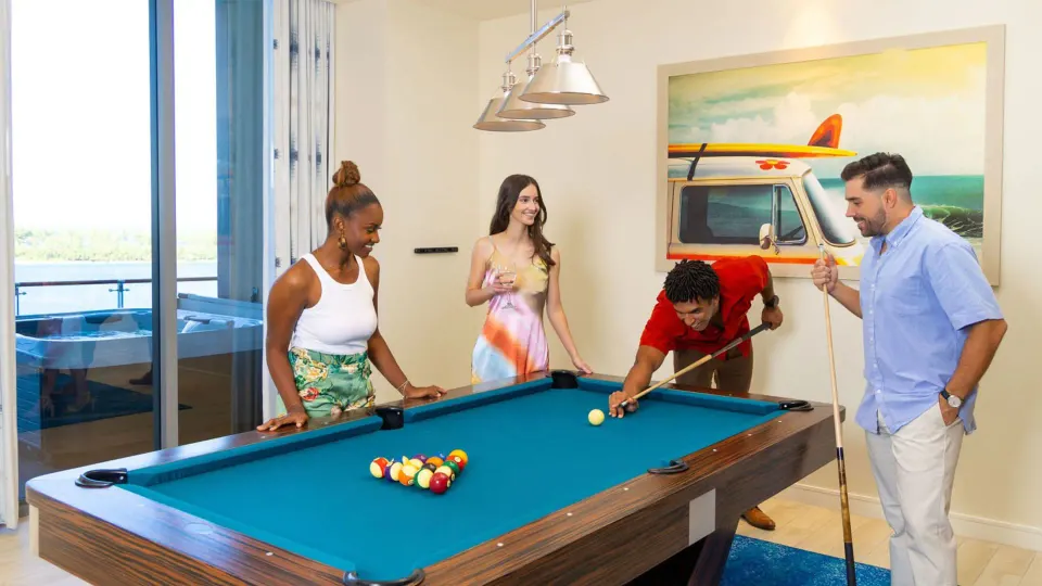 One Particular Harbour Four Bedroom Premium Suite Official 3