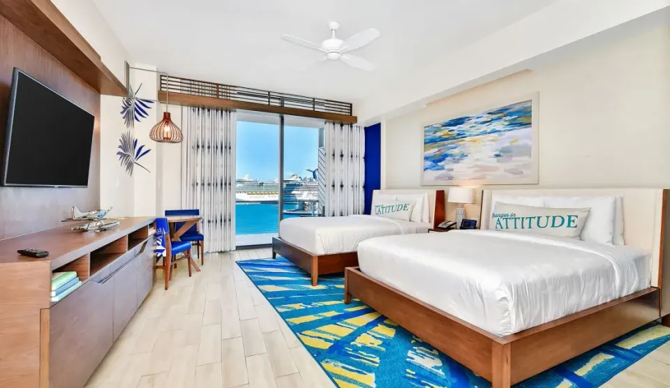 One Particular Harbour Four Bedroom Premium Suite Official 5