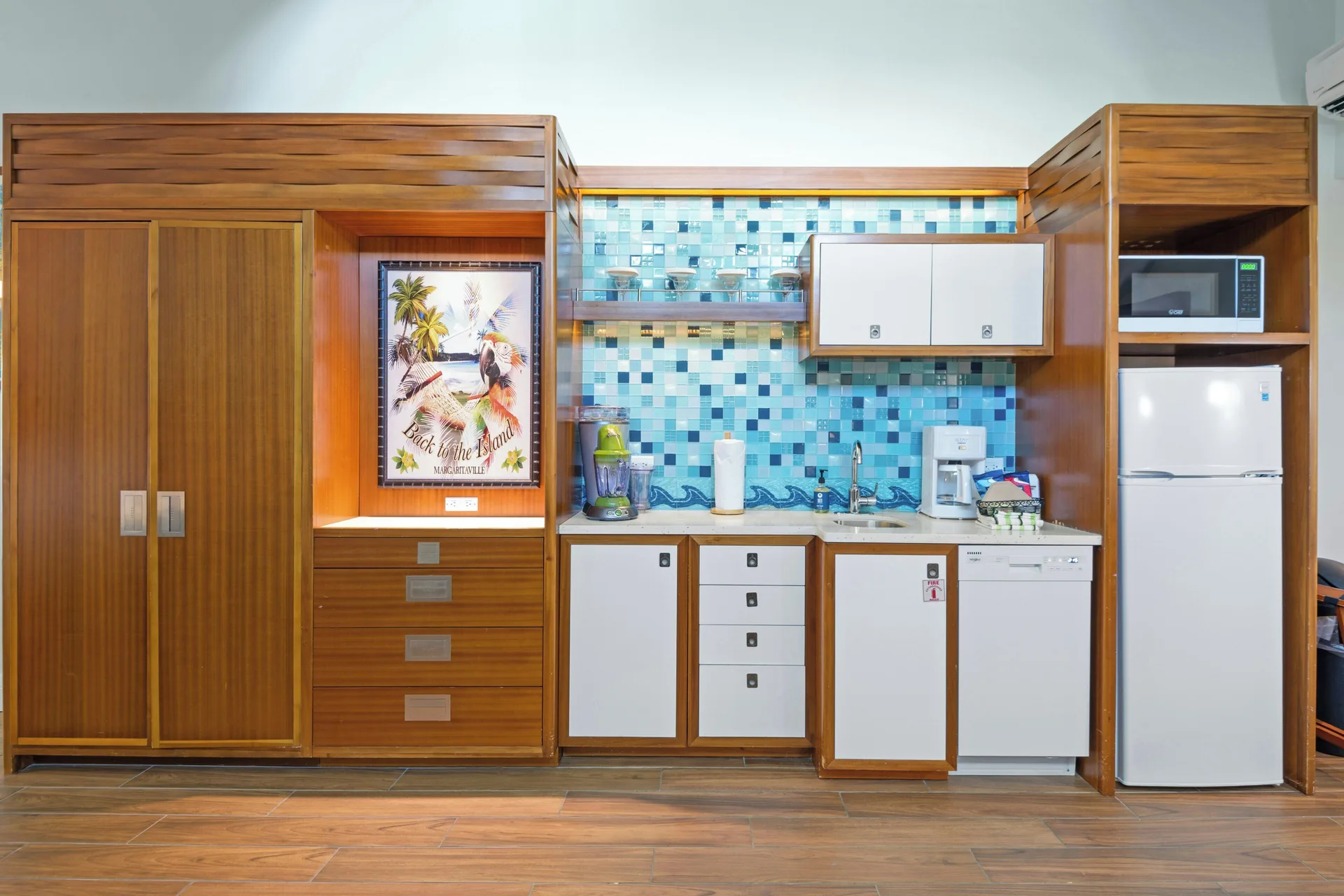 Studio suite kitchenette and wardrobe at Margaritaville Vacation Club - St. Thomas.