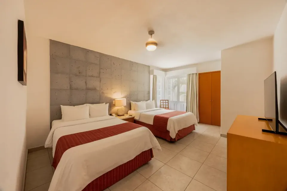 Emotions Select One Bedroom Suite Oceanfront Official 3