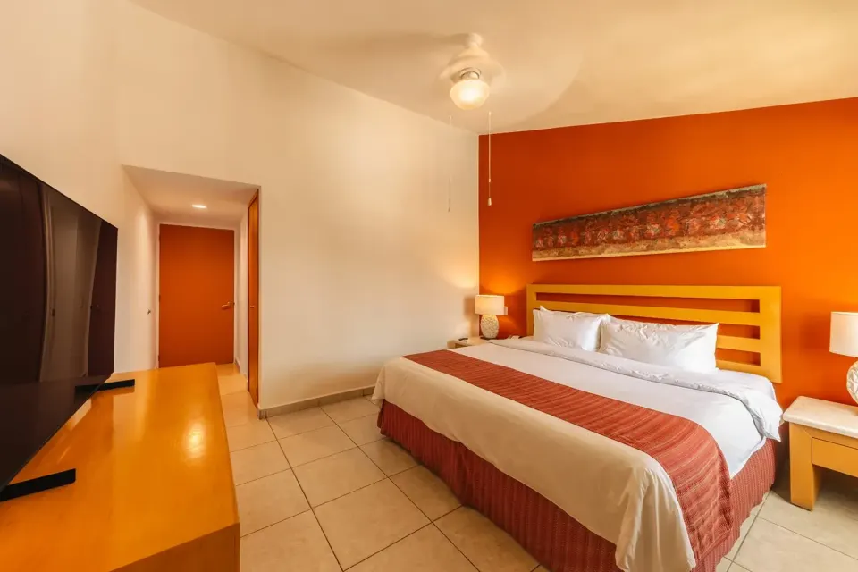 Emotions Select Two Bedroom Suite 2 Bedroom Select Suite Official 5