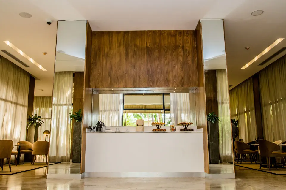 Refreshment counter in The Level Junior Suite Garden View at Melia Caribe Beach Resort.