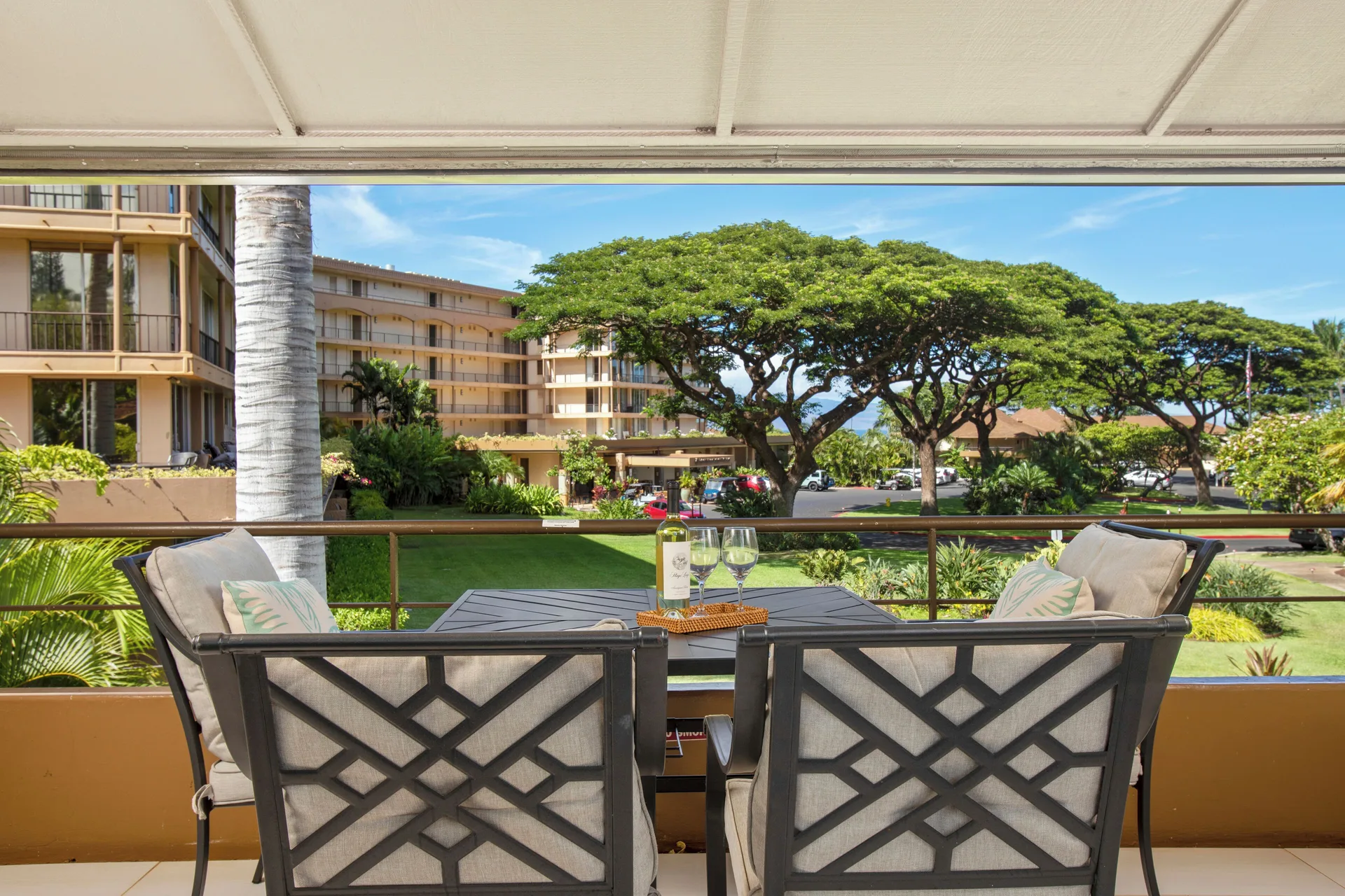 Maui Kaanapali Villas by KBM condominium resort with beach access and relaxed family setting