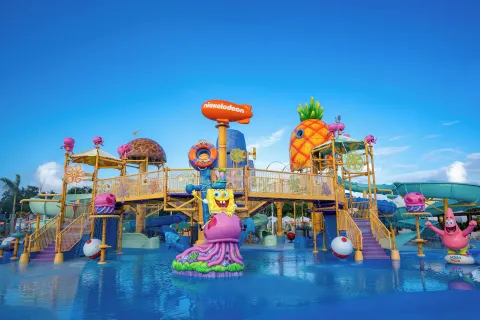 Colorful water playground and shallow pool at Nickelodeon Hotels & Resorts Riviera Maya.