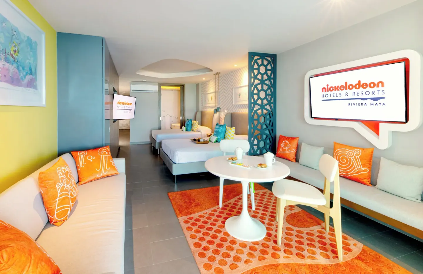 Oceanfront Swim-Up Suite open-plan room at Nickelodeon Hotels & Resorts Riviera Maya.