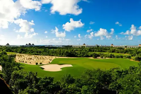 Nicklaus Design Golf Course 10 Min Drive