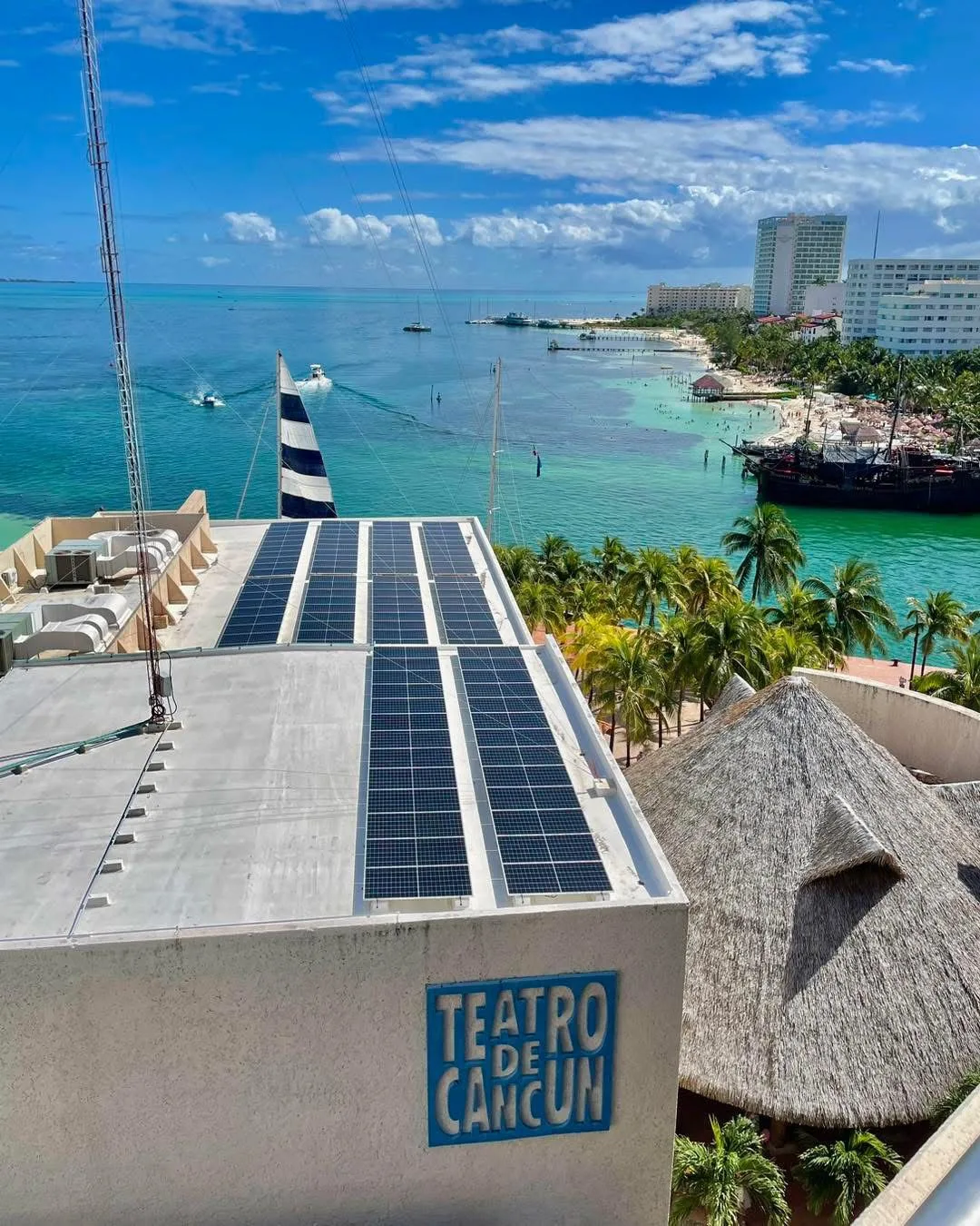 Teatro De Cancun 5 Min Walk